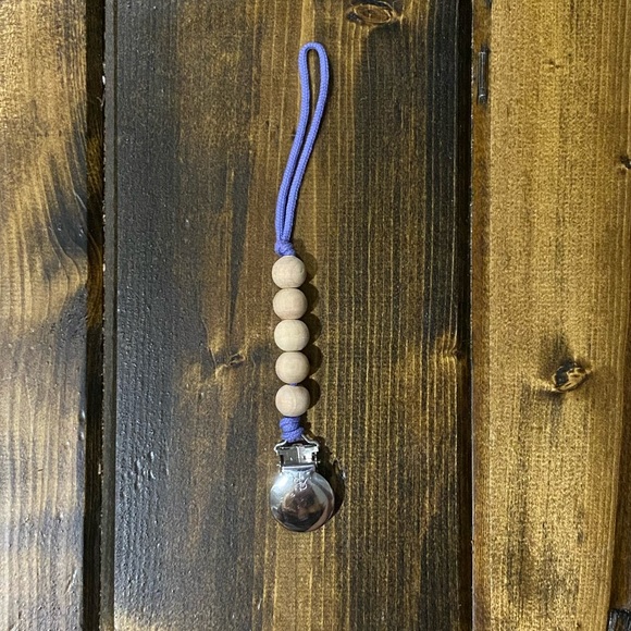 Ryan & Rose Cutie Clip/Pacifier Clip - Picture 2 of 2